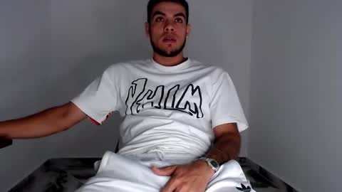 Snapshot of riancum chatting on November 2025 05:01:01 PM juan online show from November 2025 05:01:01 PM