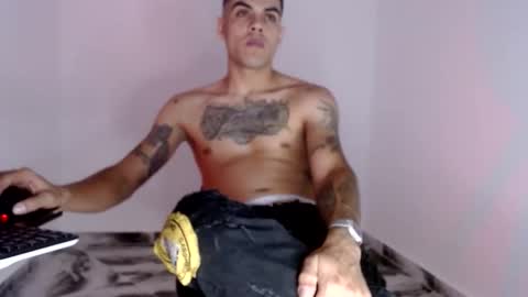 Snapshot of riancum chatting on November 2025 07:11:02 AM juan online show from November 2025 07:11:02 AM