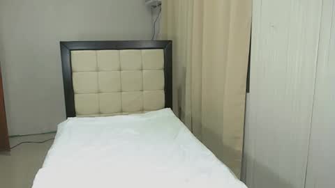 KANG online show from October 2025 04:07:02 PM