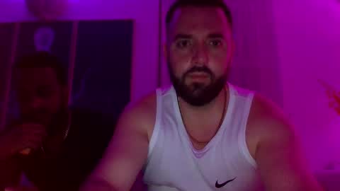 ricanpapi305 online show from October 2025 03:01:02 AM