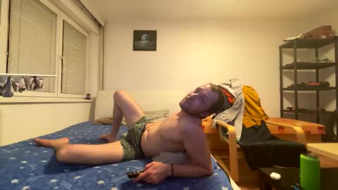 Snapshot of ricciardio chatting on January 2025 09:00:02 PM ricciardio online show from January 2025 09:00:02 PM