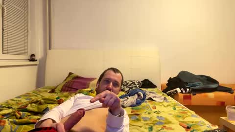 Snapshot of ricciardio chatting on February 2025 05:11:02 AM ricciardio online show from February 2025 05:11:02 AM