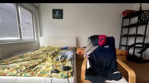 Snapshot of ricciardio chatting on October 2025 10:35:01 AM ricciardio online show from October 2025 10:35:01 AM