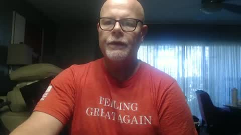 Snapshot of rich32937 chatting on June 2026 12:24:02 PM rich32937 online show from June 2026 12:24:02 PM
