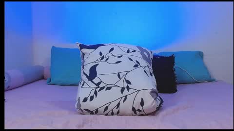 Snapshot of rich_de_la_rosa chatting on April 2026 10:47:01 PM rich and kitty online show from April 2026 10:47:01 PM