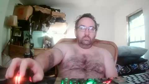 Snapshot of richard11268869 chatting on May 2026 11:17:01 AM richard11268869 online show from May 2026 11:17:01 AM