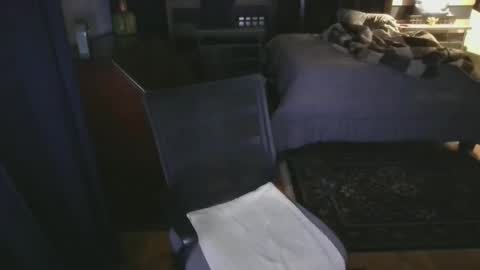 richie_and_rich online show from November 2025 10:37:01 AM