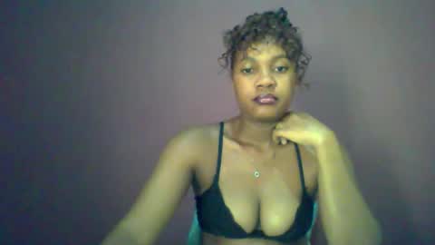 Snapshot of ricie001 chatting on May 2026 12:35:01 PM ricie001 online show from May 2026 12:35:01 PM