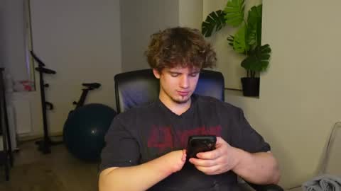 Snapshot of ricky_becko chatting on June 2026 09:30:01 PM RICKY BECKO online show from June 2026 09:30:01 PM