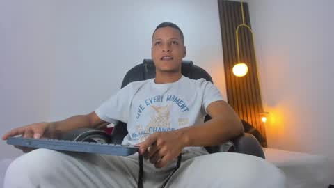 Ricky  online show from January 2025 08:46:01 PM