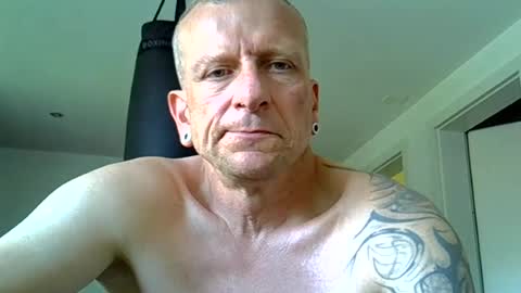 Snapshot of ricogumpi chatting on July 2026 08:11:02 AM ricogumpi online show from July 2026 08:11:02 AM