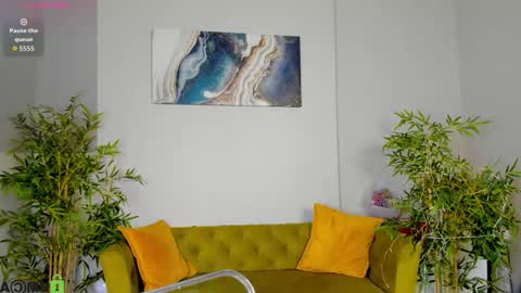 Layla online show from February 2026 09:17:01 AM