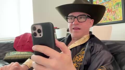 ridingtime25 online show from November 2025 08:33:02 PM