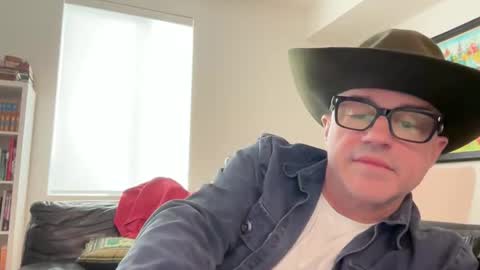 ridingtime25 online show from November 2025 10:12:01 PM