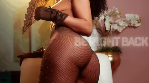 Snapshot of rihannadeep chatting on February 2025 01:16:02 PM Sara online show from February 2025 01:16:02 PM
