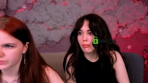 Snapshot of riley_sanders chatting on April 2026 07:42:02 PM Meow online show from April 2026 07:42:02 PM