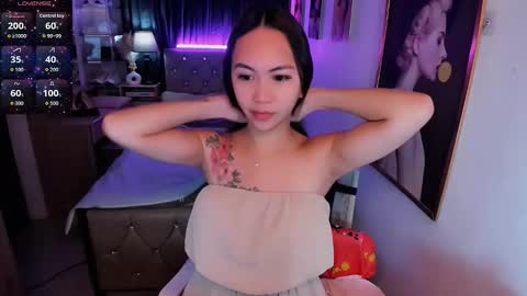 Riley online show from October 2025 12:54:01 AM