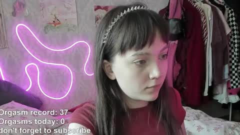 Snapshot of rileynymph chatting on April 2026 04:30:02 AM My name is Riley Like my broadcast pls 3 online show from April 2026 04:30:02 AM