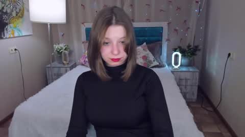 rinacake online show from April 2026 12:45:02 PM