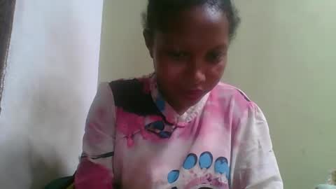 Snapshot of rinah654271 chatting on April 2026 04:53:02 PM rinah654271 online show from April 2026 04:53:02 PM