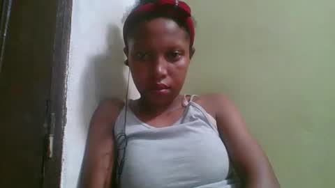 Snapshot of rinah654271 chatting on April 2026 02:15:01 PM rinah654271 online show from April 2026 02:15:01 PM