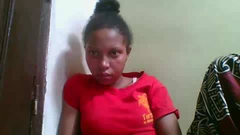 Snapshot of rinah654271 chatting on May 2026 05:19:02 PM rinah654271 online show from May 2026 05:19:02 PM