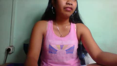 Snapshot of rinah856024 chatting on January 2026 06:05:01 AM rinah856024 online show from January 2026 06:05:01 AM