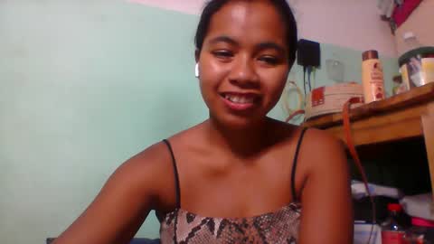 Snapshot of rinah856024 chatting on April 2026 03:20:01 PM rinah856024 online show from April 2026 03:20:01 PM