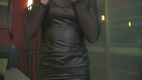 rinathequeen online show from February 2025 01:54:01 PM