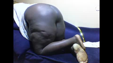 Snapshot of rio_sky chatting on January 2025 08:01:01 PM cookie online show from January 2025 08:01:01 PM