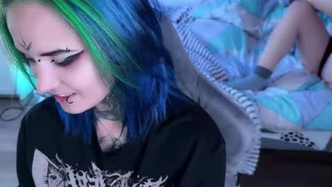   DianaBrite            fansl y online show from September 2025 01:23:02 PM