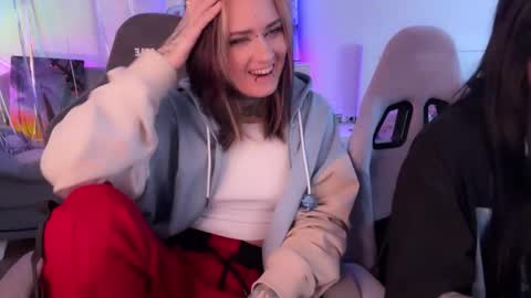   DianaBrite            fansl y online show from January 2026 11:15:02 AM