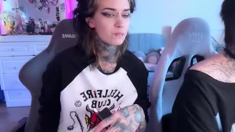   DianaBrite            fansl y online show from March 2026 08:58:02 AM