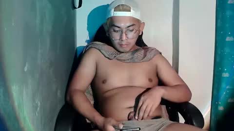 ririhoee online show from April 2026 07:07:01 PM