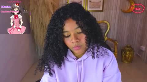 Snapshot of risada_temptation_s chatting on September 2025 04:02:02 AM Risada online show from September 2025 04:02:02 AM