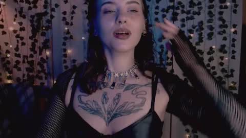 Snapshot of risha_laass chatting on October 2025 08:27:02 PM risha_laass online show from October 2025 08:27:02 PM