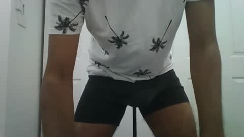 rishavb1991 online show from April 2026 11:51:02 PM