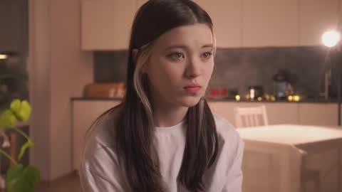 Snapshot of rivagosnell chatting on February 2026 04:11:02 PM Akemi online show from February 2026 04:11:02 PM