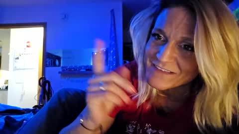 Snapshot of rjeanr chatting on March 2025 07:17:02 PM Randiz online show from March 2025 07:17:02 PM