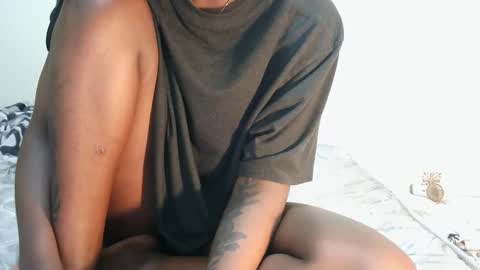 Snapshot of rlessing2 chatting on November 2025 06:40:02 PM rlessing2 online show from November 2025 06:40:02 PM