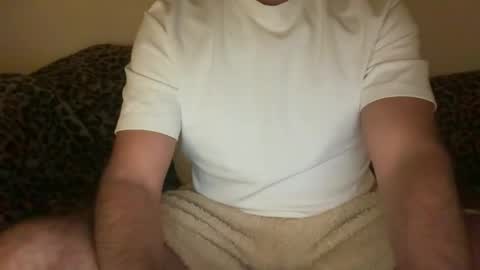 rlggggn42 online show from December 2025 05:54:01 PM