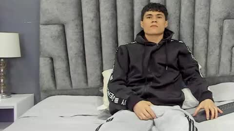 Roan Birkin online show from March 2025 10:16:02 PM