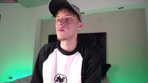 Robbin online show from April 2026 05:07:02 AM