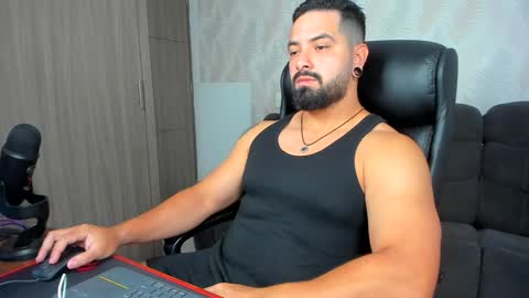 Robby online show from January 2025 04:32:01 AM