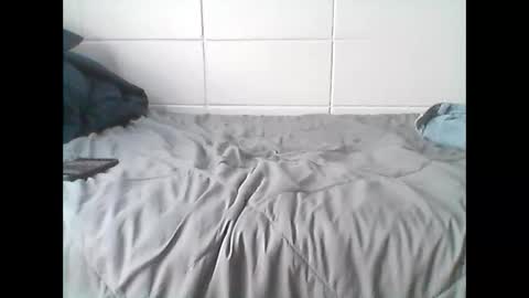 robe45783 online show from April 2026 06:32:02 PM