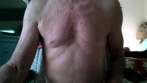 robert online show from November 2025 08:10:01 PM