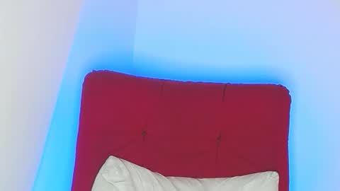 Stiven - online show from March 2026 06:58:01 PM