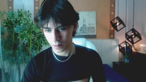 Snapshot of roberthalv chatting on April 2026 12:54:01 PM ROBERTH online show from April 2026 12:54:01 PM