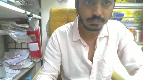 Robertsalia online show from February 2025 12:57:02 PM