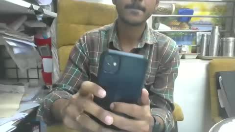 Robertsalia online show from March 2025 01:07:01 PM